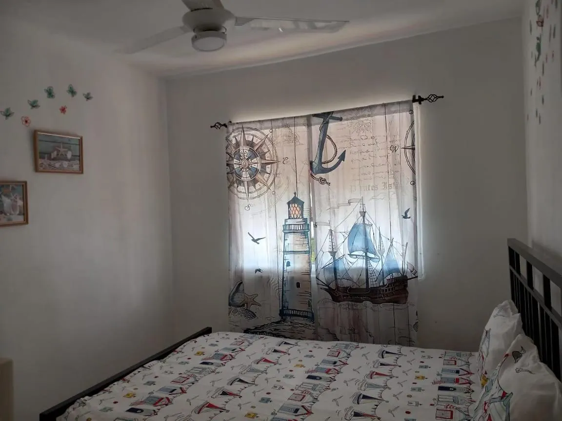 Precioso Apartamento, Residencial Ideal Familia A 10 Minutos Embajada Americana Santo Domingo 0*,  Dominikánská republika